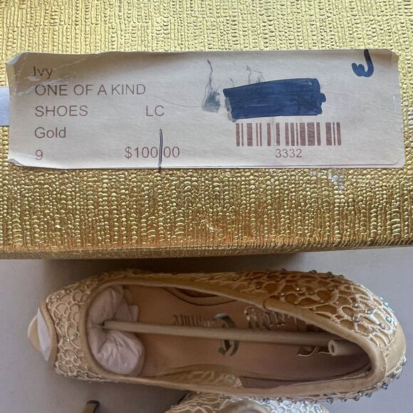 Lady Couture Ivy Peep Toe Gold Lace Mesh Stiletto Heels NIB Women’s EU 40 US 9 - Picture 5 of 16
